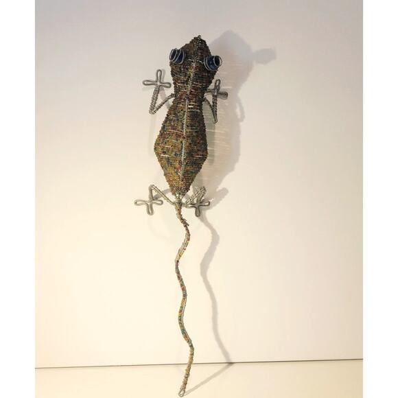 Beaded Gecko Lizard Art Sculpture Hand-crafted Multi-color Reptile Home Decor - Picture 14 of 16